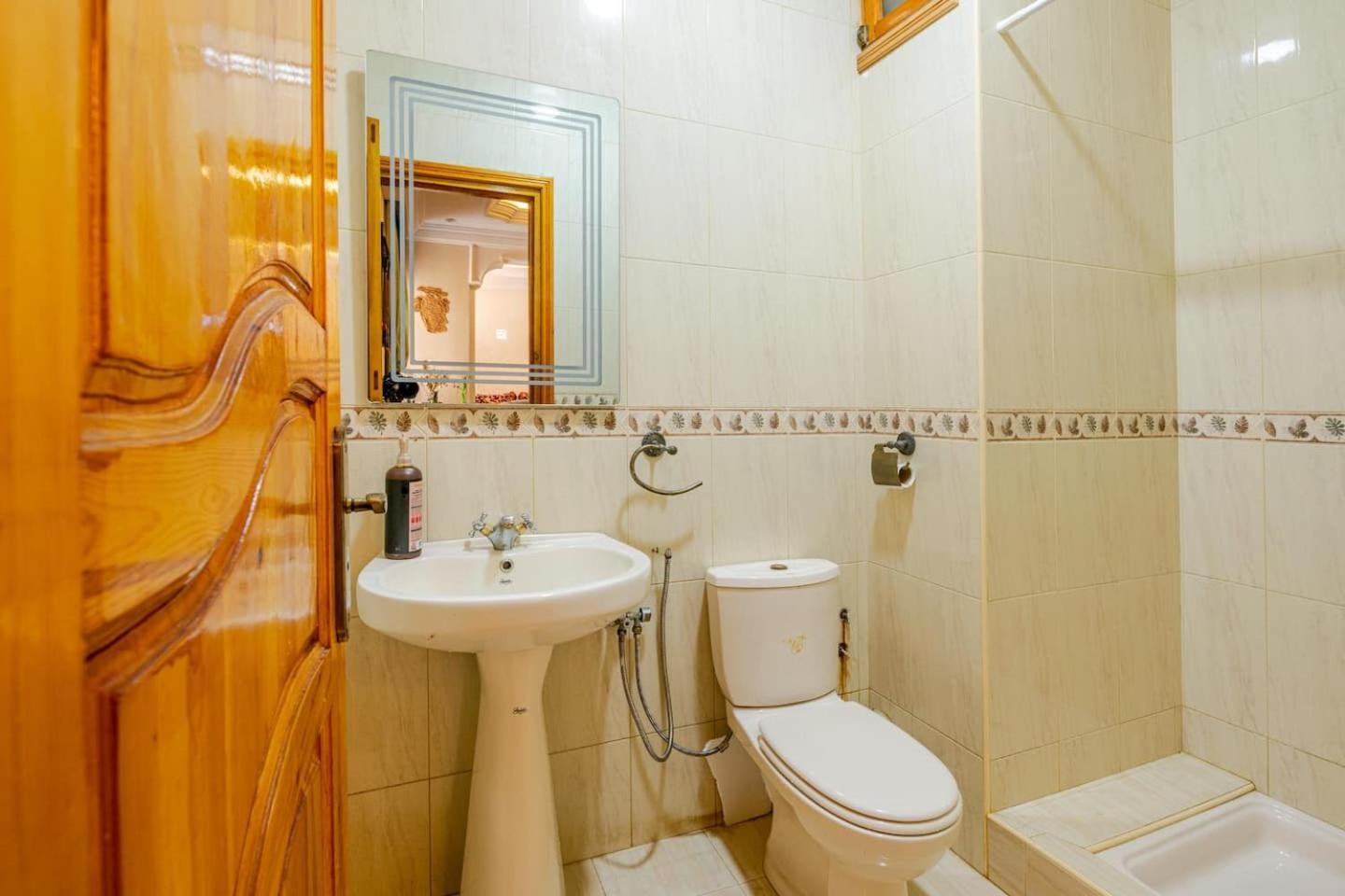 Rabat-Sale Big Apartment With Parking Near Airport Exterior foto